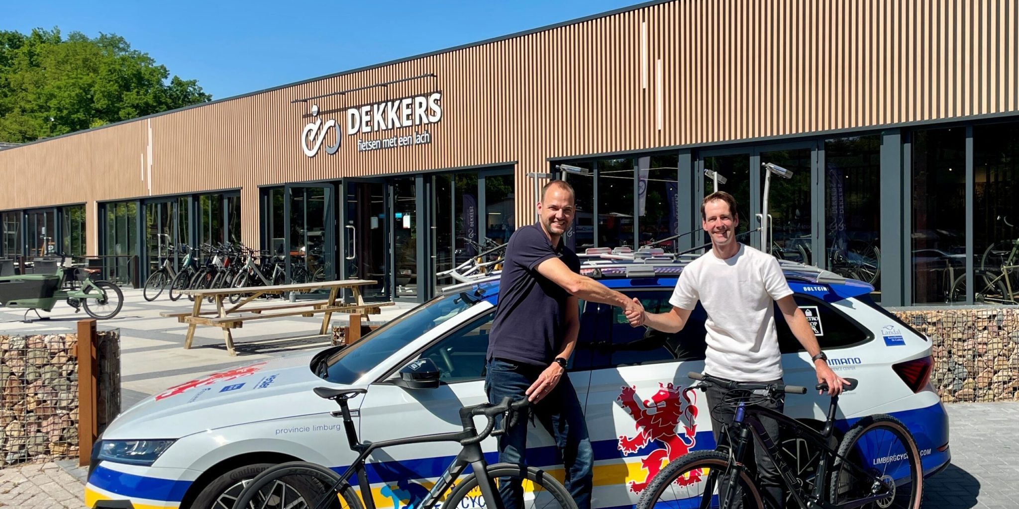 DEKKERS TWEEWIELERS