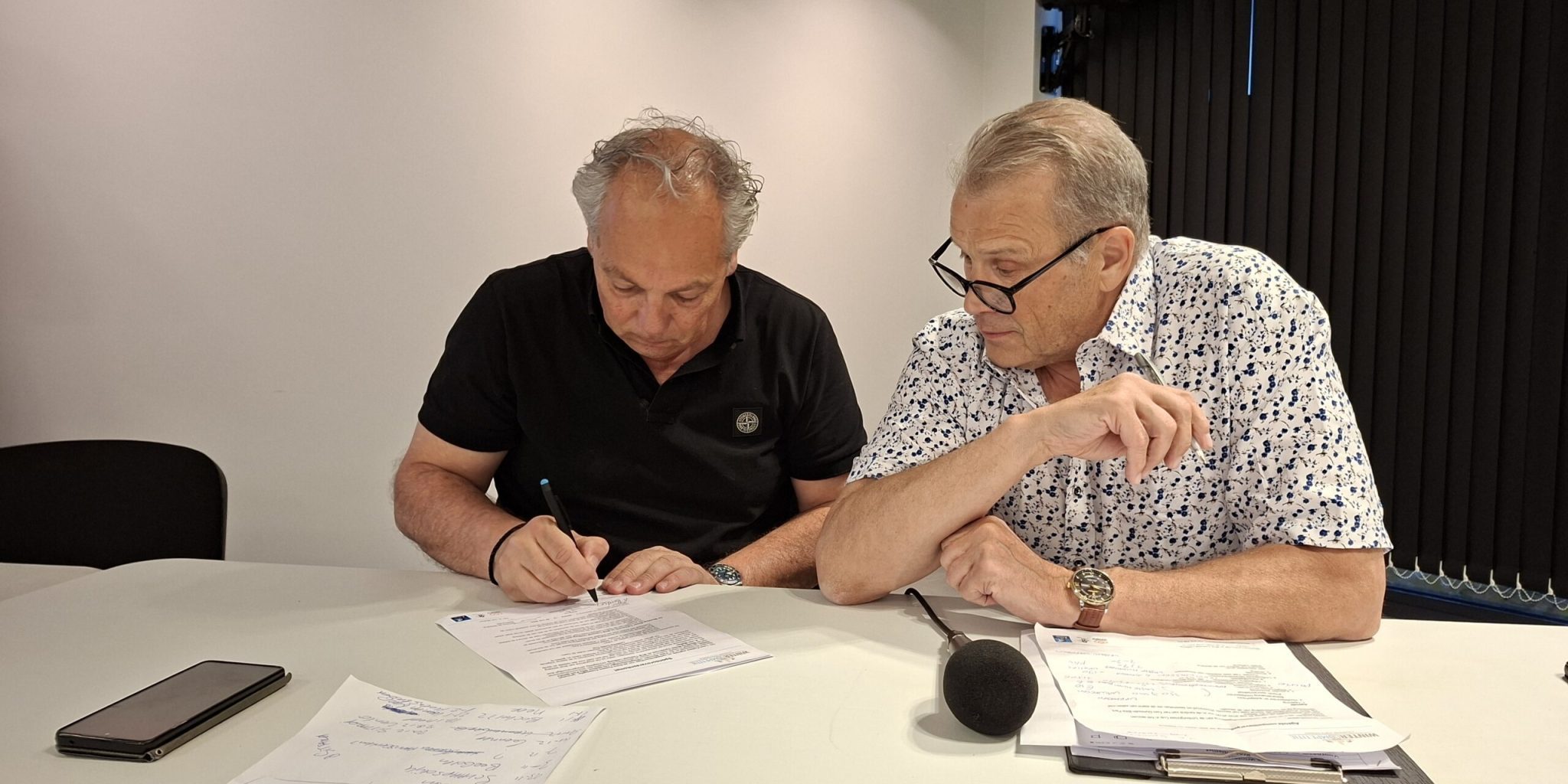 Hoofdsponsor Bouwels 2025-2026