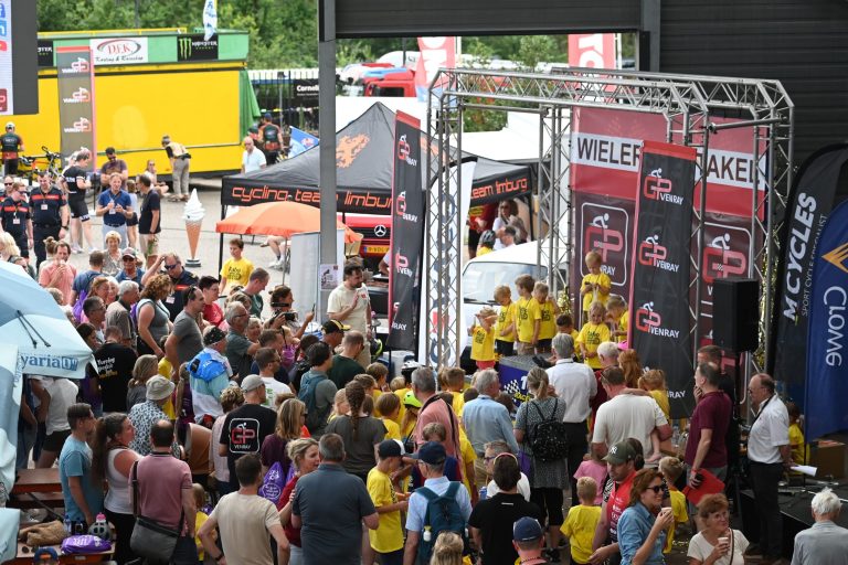 Sfeer op GP Venray